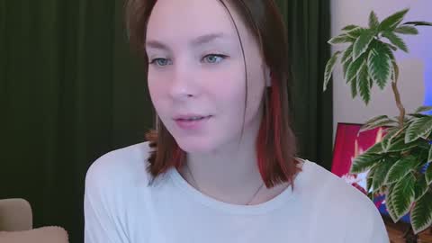 Eva online show from December 19, 8:02 pm