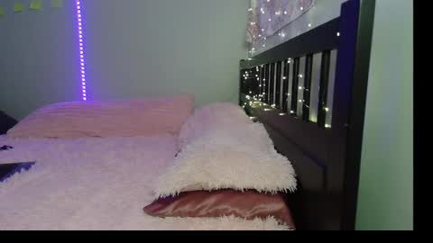 pink_tv online show from September 25, 12:47 am