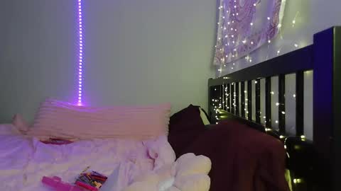 pink_tv online show from November 26, 2:12 am