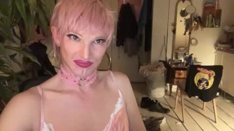 pinkfag online show from March 4, 9:21 pm