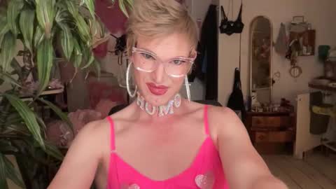 pinkfag online show from June 2, 3:47 pm
