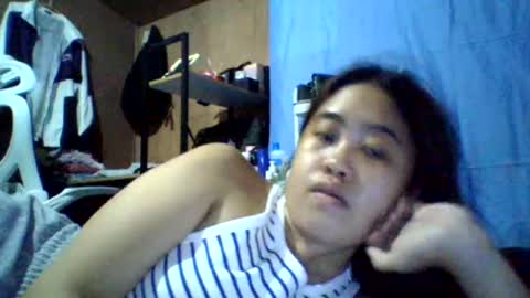 Snapshot of pinkish_shine chatting on July 14, 8:19 am Hi its me shine online show from July 14, 8:19 am