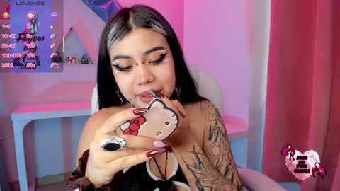 PINKK online show from January 5, 5:49 pm