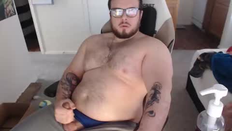 pinklevi online show from December 14, 7:18 pm