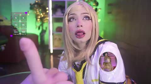 LUISA online show from October 31, 1:56 pm