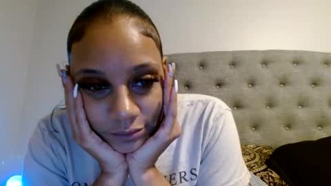 pinksugar online show from February 27, 10:15 am