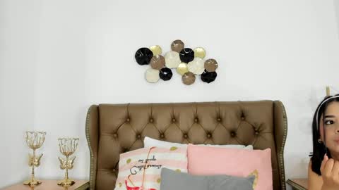 pinkmoon30 online show from April 6, 11:11 am