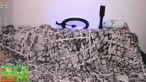 Helen Goat online show from April 9, 9:04 am