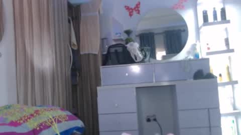 pinkxjuicy online show from October 9, 3:54 pm