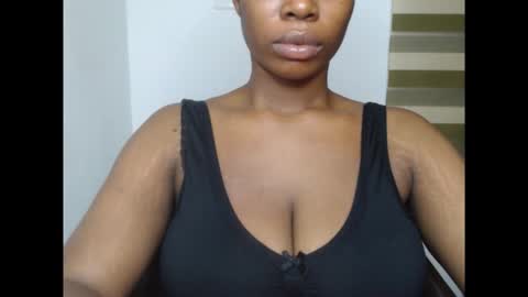 Snapshot of pinkxsugar chatting on November 13, 10:19 pm pinkxsugar online show from November 13, 10:19 pm