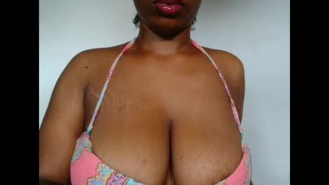 Snapshot of pinkxsugar chatting on May 11, 7:36 am pinkxsugar online show from May 11, 7:36 am