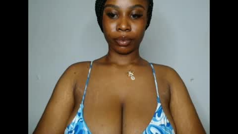 Snapshot of pinkxsugar chatting on May 22, 6:13 pm pinkxsugar online show from May 22, 6:13 pm