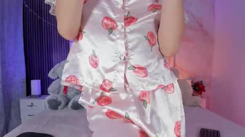 Peachy online show from February 10, 4:05 am