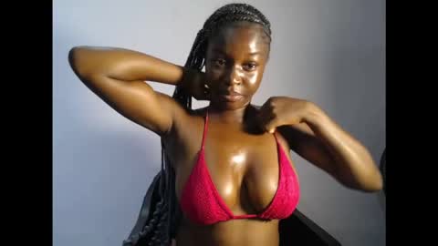 pinkykiki_247 online show from November 13, 7:02 pm