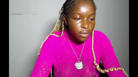 pinkykiki_247 online show from January 9, 6:27 am