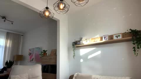 pino151177 online show from April 22, 4:41 pm