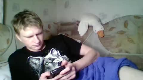 Incubus online show from December 27, 1:43 am