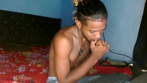 pinocho__ online show from March 30, 6:58 am