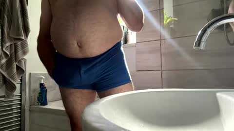 Snapshot of pinotdick chatting on June 9, 3:34 pm pinotdick online show from June 9, 3:34 pm
