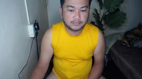 pinoy041087 online show from November 4, 11:59 pm