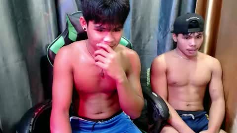 pinoy_fuckboy69 online show from April 28, 2:22 pm