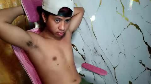 pinoy_fuckboyxxx online show from June 9, 5:41 am