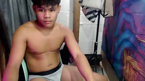 pinoy_shyboy69 online show from July 13, 2:03 am