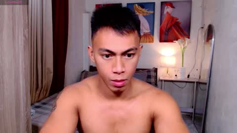 Snapshot of pinoymilker chatting on February 4, 7:07 am ethan online show from February 4, 7:07 am