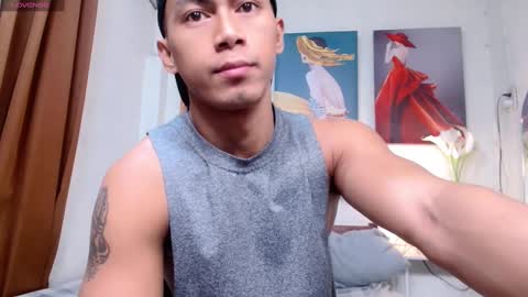 Snapshot of pinoymilker chatting on February 17, 9:52 pm ethan online show from February 17, 9:52 pm