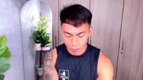 ethan online show from October 26, 2:06 am