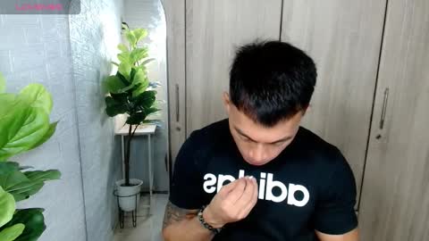 ethan online show from December 1, 11:48 am