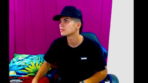 pipe hot04 online show from March 29, 10:21 pm