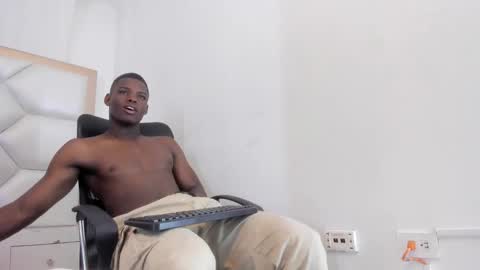 P I P E online show from February 18, 4:36 pm