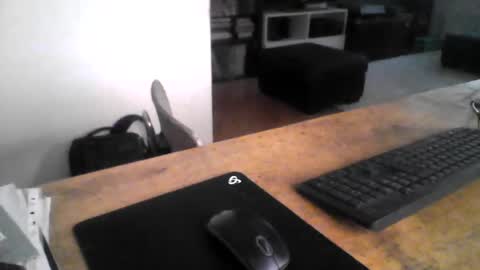 Snapshot of pipi2704 chatting on July 19, 4:16 am pipi2704 online show from July 19, 4:16 am