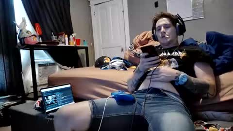 Snapshot of pippylongdickin chatting on June 1, 3:47 pm pippylongdickin online show from June 1, 3:47 pm