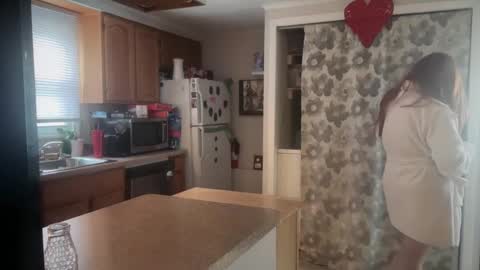 pirdybirdyxo online show from February 12, 1:16 pm