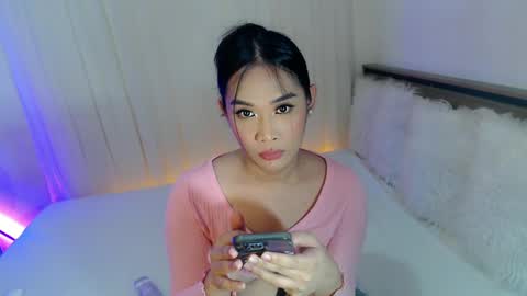 Ari online show from February 10, 5:41 pm