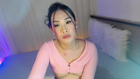 Ari online show from September 20, 4:19 pm