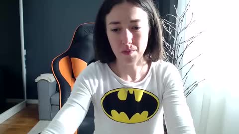 piscesgirl06 online show from December 19, 8:45 am