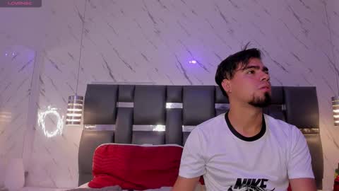 PittAndLunaa69 online show from March 3, 12:22 pm