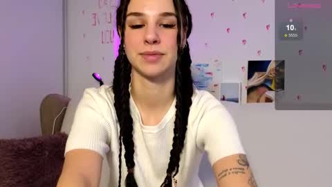 Molly online show from March 5, 4:52 am