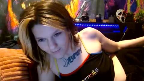 Pixie dust online show from September 12, 2:00 am