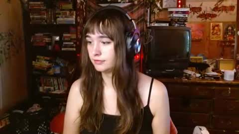 Izzy online show from September 29, 7:40 pm