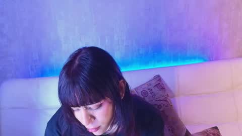 cris online show from April 22, 4:26 am