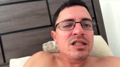 pizza98832 online show from January 31, 8:18 pm