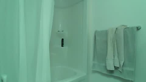 pk069er online show from March 4, 10:32 am