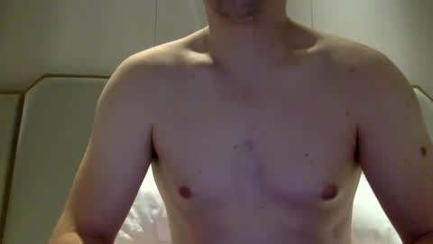 Snapshot of pl4yer__88 chatting on December 12, 5:52 am pl4yer__88 online show from December 12, 5:52 am