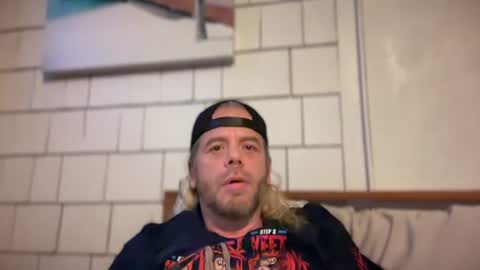 Snapshot of planetscottychannel25 chatting on July 6, 1:24 am planetscottychannel25 online show from July 6, 1:24 am