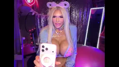 Dumb bimbo fuck doll online show from May 2, 1:43 am