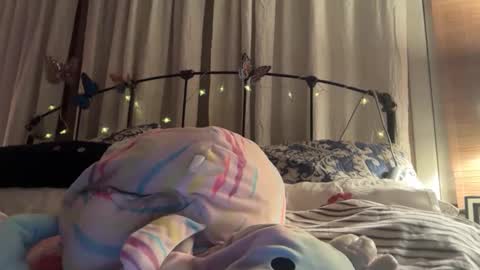 Platinum 3 online show from April 24, 9:45 am